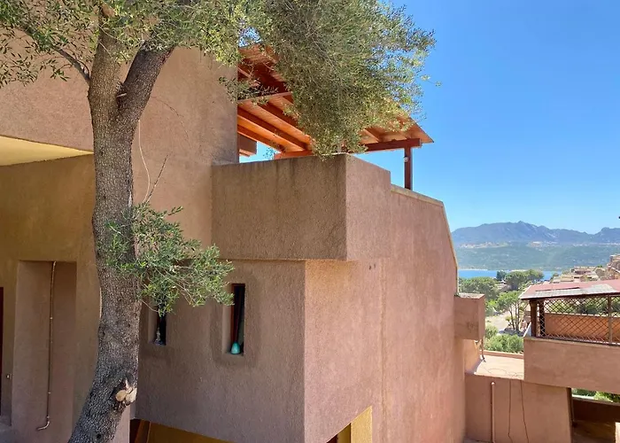 Daire Astra Cinematic House *